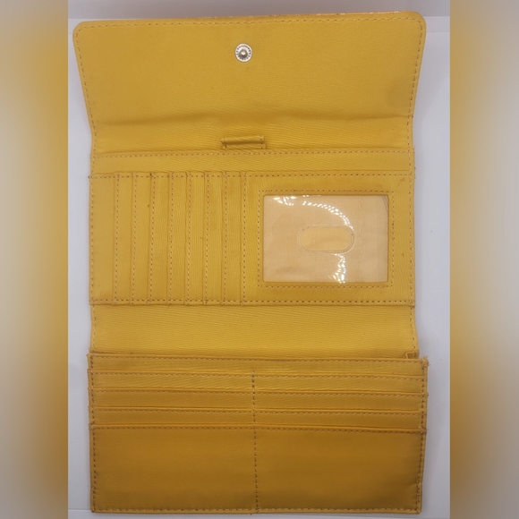 Nine West Yellow Croc-Embossed Clutch - Picture 5 of 9